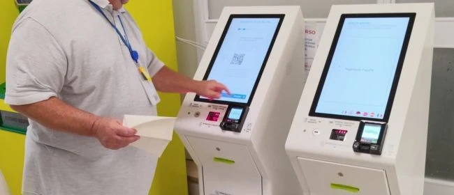 L'ASL VC ha sostituito i cosiddetti "Punti gialli" per il pagamento delle prestazioni con dei nuovi totem touch screen